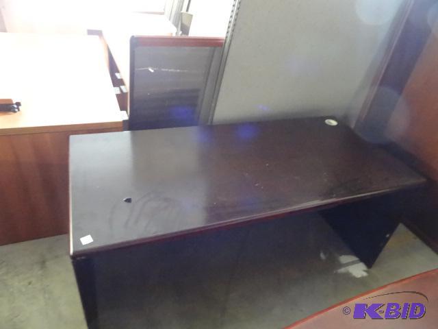 Wood Office Desk. 66 x 30 x 29...
