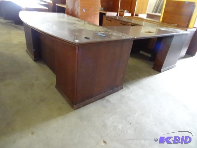 U Shaped Office Desk. 3pc. 2 Lateral Drawer a...