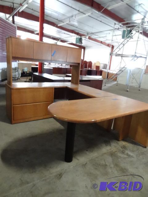 U shaped office desk. 4 piece. Lighted hutch...