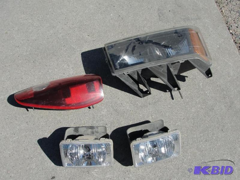 2006 Canyon Parts - short box, hood, 2 right ...