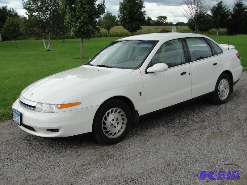 2002 Saturn L - 100