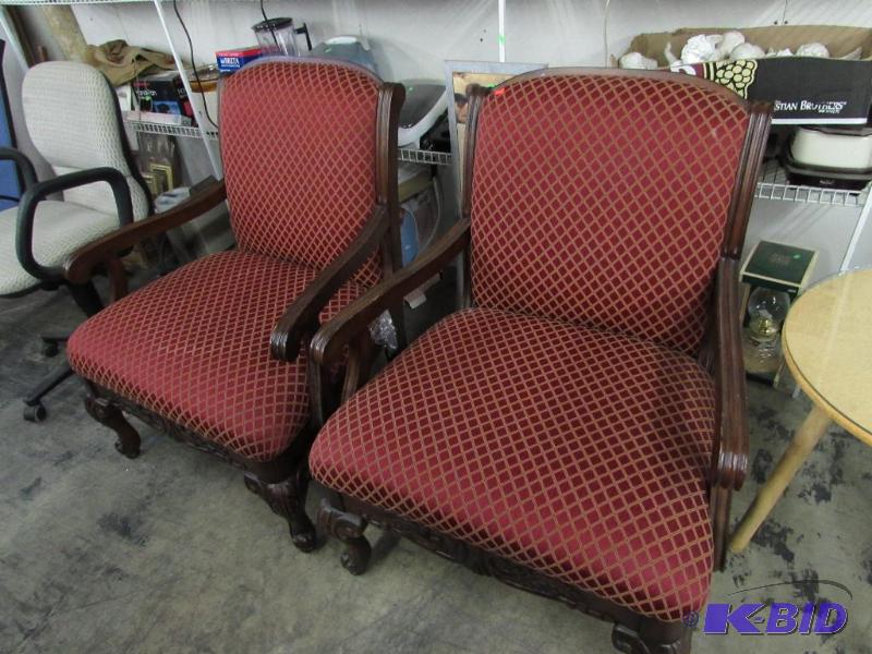 Pair of Chairs, Vintage style, Maroon color u...