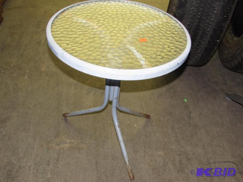 small side table for lawn furniture, glass to...