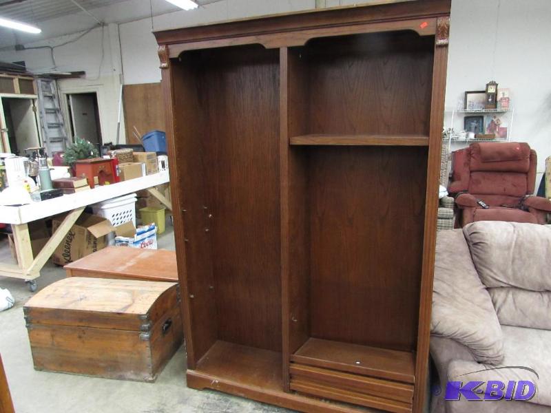Shelving UnitBookcase shelves are there sitt...
