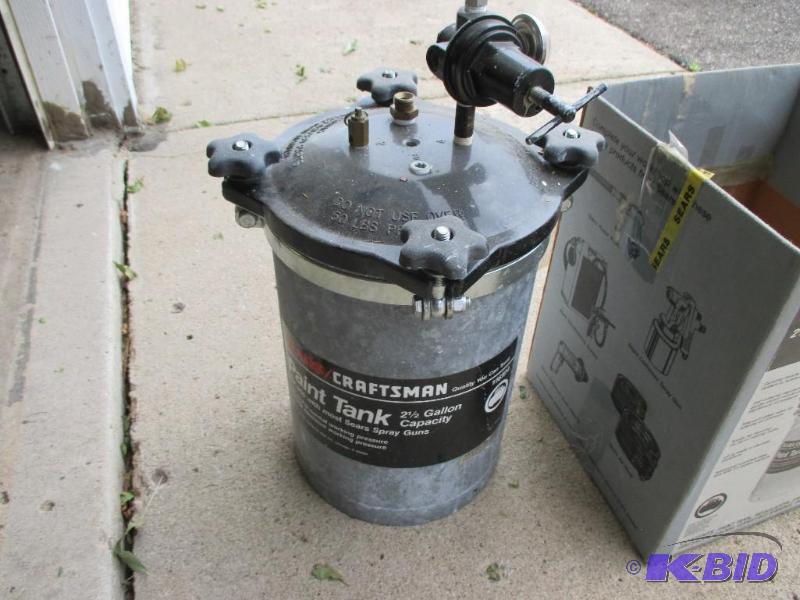 Craftsman pressure pot spray cansister...