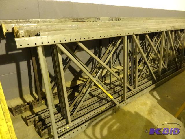 lot 177 image: 42 x 168 tear drop pallet rock upright. Qty 2...