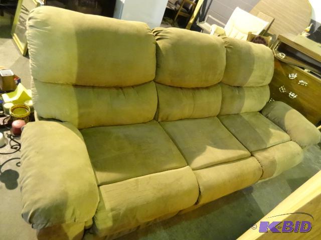 lot 206 image: Full size sofa couch with reclining end seats...