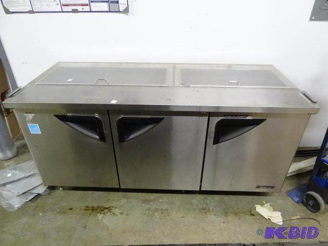 lot 225 image: Turbo air prep station. New NSF standard 7. T...