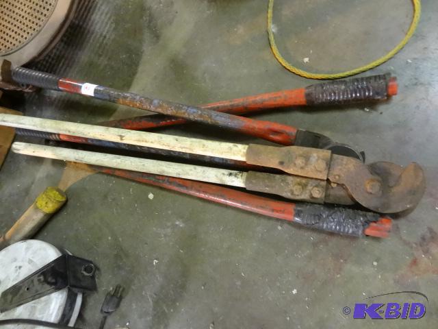 lot 305 image: 3 cable cutters...