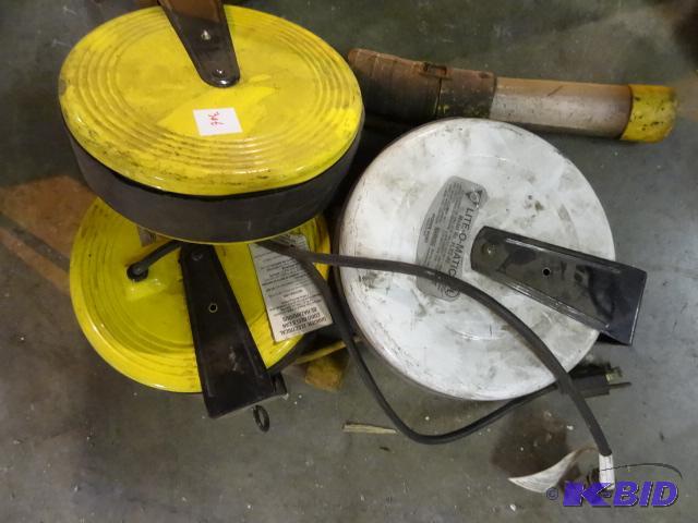 lot 306 image: 2 retractable cord reels. 2 have lights...