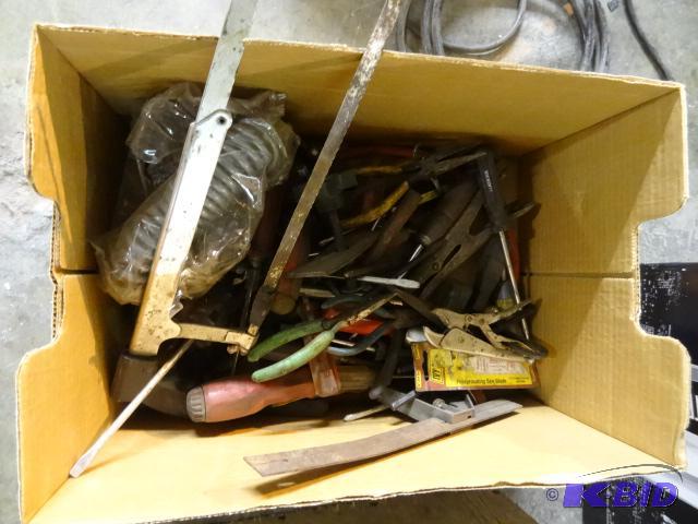 lot 317 image: Misc tools...