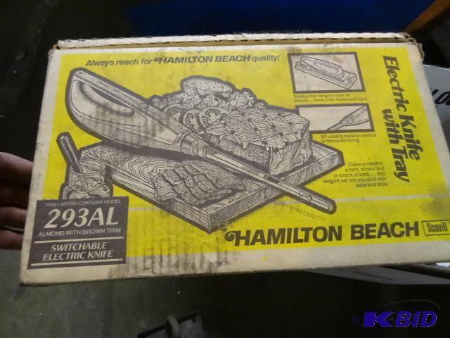 lot 320 image: Electric mixer. Hamilton beach electric knife...