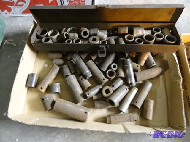 lot 329 image: Misc sockets...