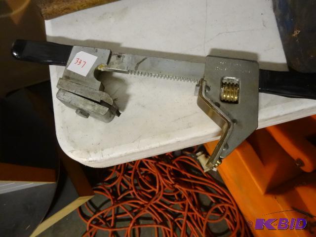 lot 337 image: Snap On axle spindle thread repair tool kit...