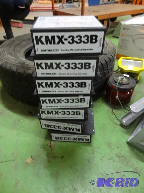 lot 61 image: KMX -333B Melco observing expander . Qty 7...