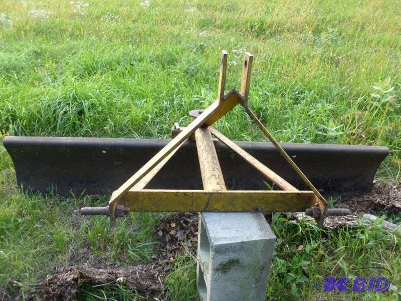 lot 29 image: Speeco&nbspheavy duty three point blade that...