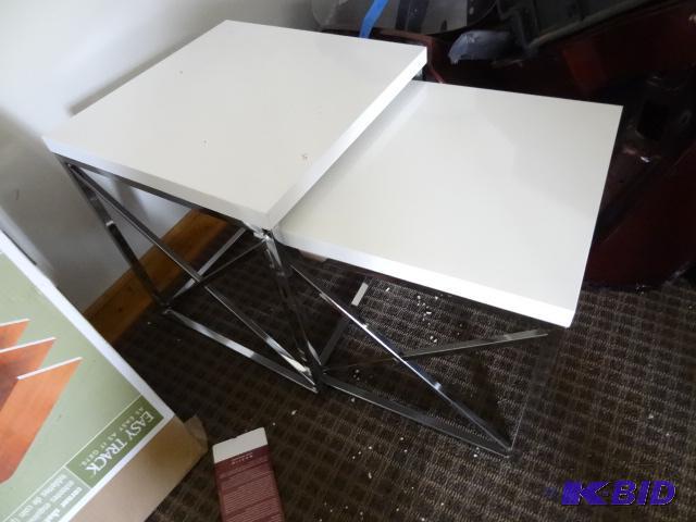 lot 5 image: 2 piece nesting end table set.. Metal frame...