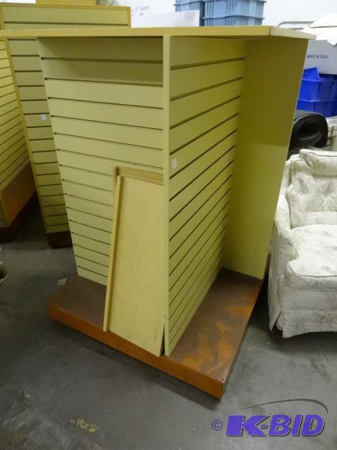 lot 62 image: Slat wall reatil display on wheels. 4 sided. ...