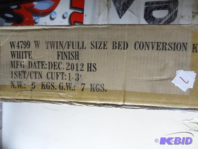 lot 7 image: Baby mod twin full size bed conversion kit. W...