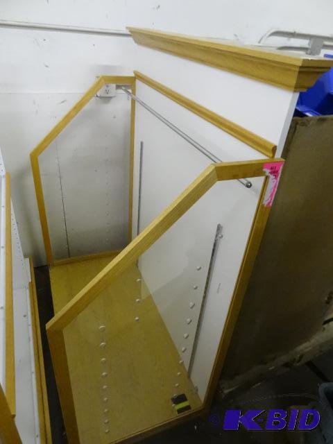lot 71 image: Retail store display on wheels. 50 x 24 x 62...