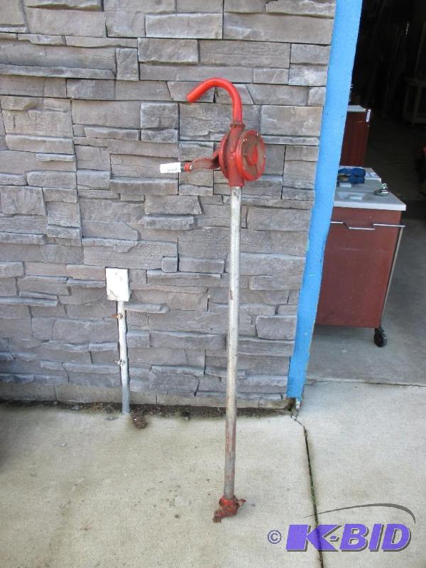 Barrel pump...