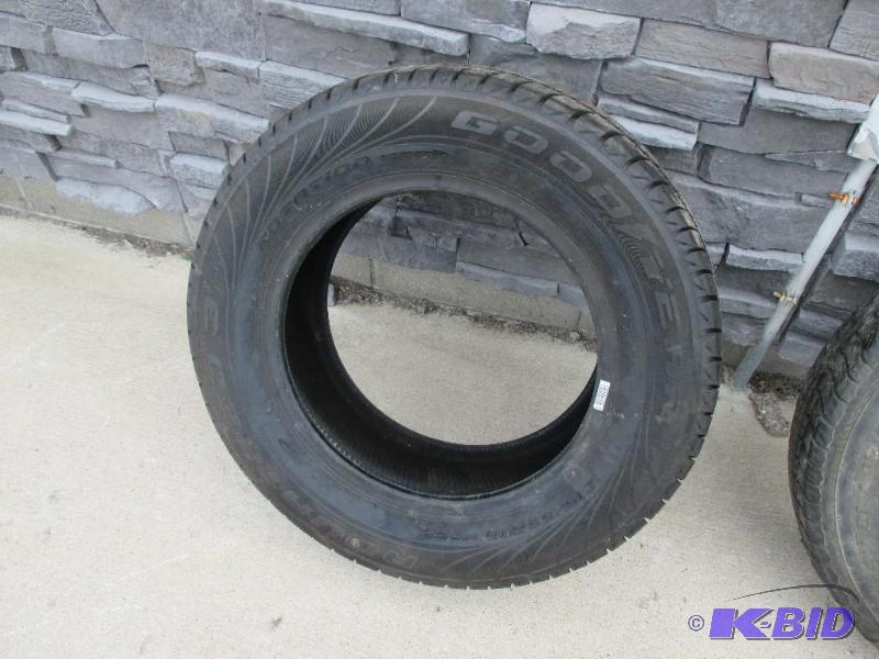 Goodyear 21565R16 new...