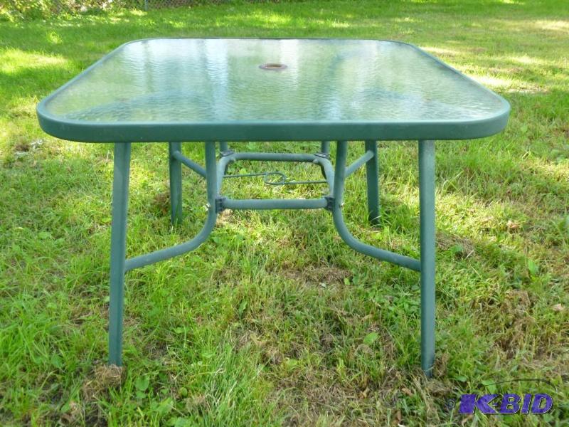lot 115 image: Heavy duty metal framed and clear plastic top...