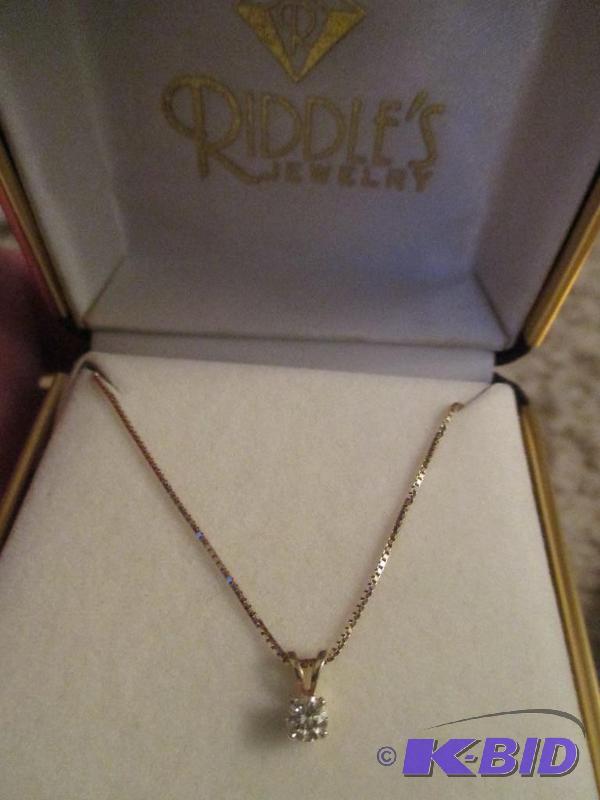 Riddles Jewelry 14Kt gold chain with diamond...