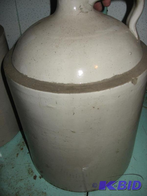 Red Wing Shoulder Jug No Markings