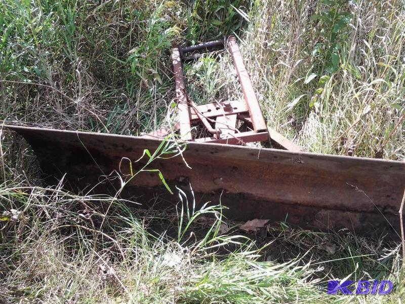 Snow or Leveling Blade for McCormick Cub Tractor