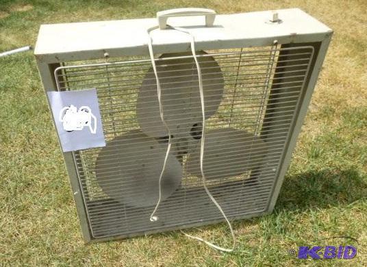 Heavy Duty Floor Fan In Good Working Conditio...