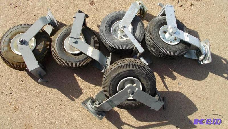 1 Lot of - 5 Caster Concepts 4.103.50 - 4 Ca...