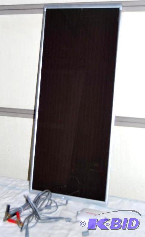lot 23 image: 20W Solar Panel, weatherproof, blue LED indic...