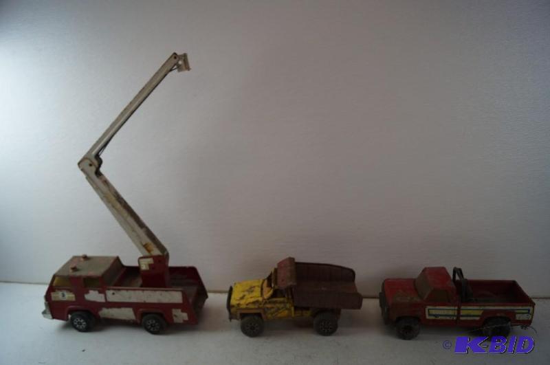3 Old Toy Trucks