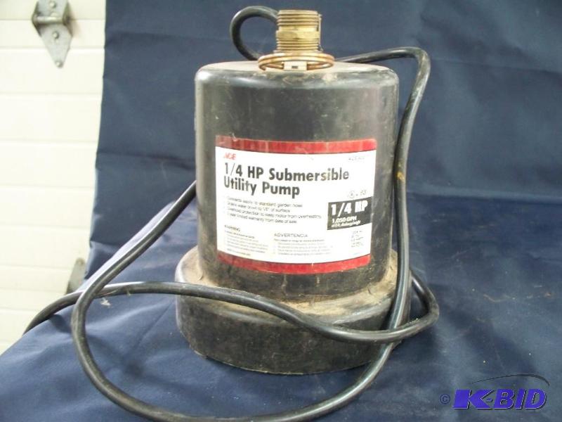 lot 23 image: Ace 14 hp submersible pump works...