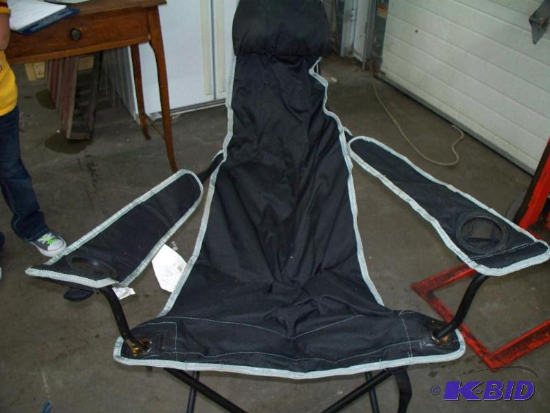 lot 29 image: Fold-up chair...
