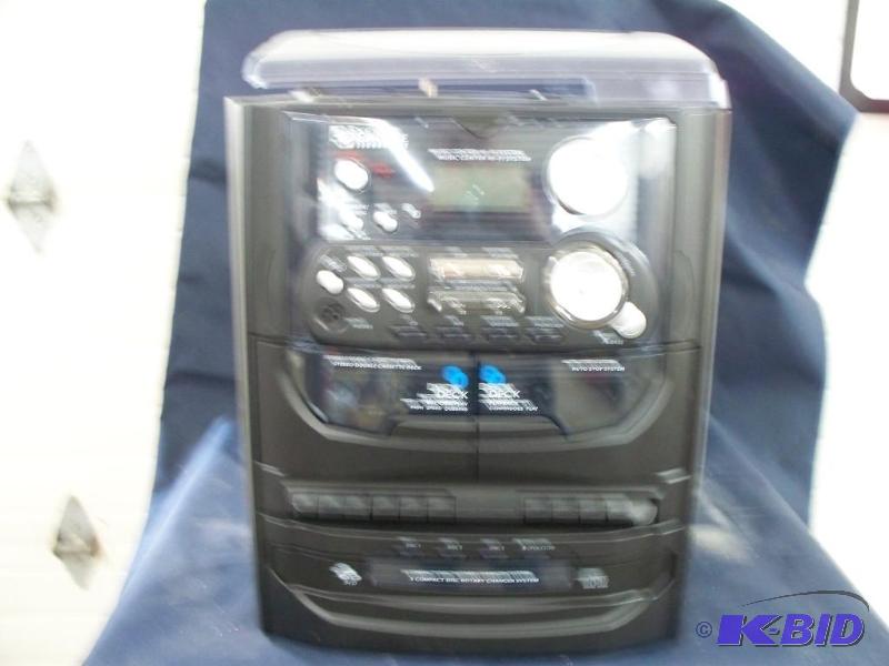 lot 48 image: Encore stereo turns on no speakers...