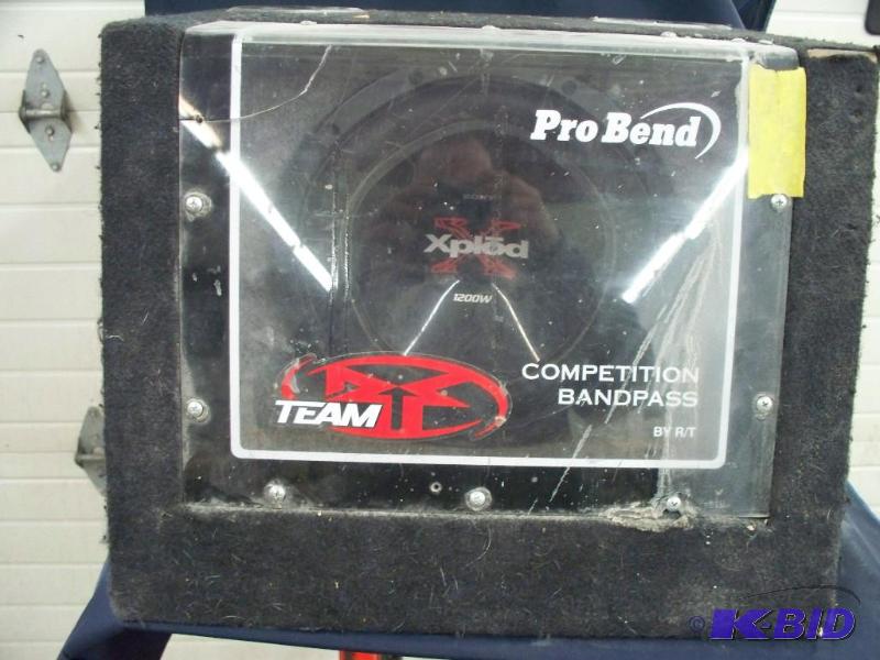 lot 7 image: Ported sub box with 12" sony xplod and 1...