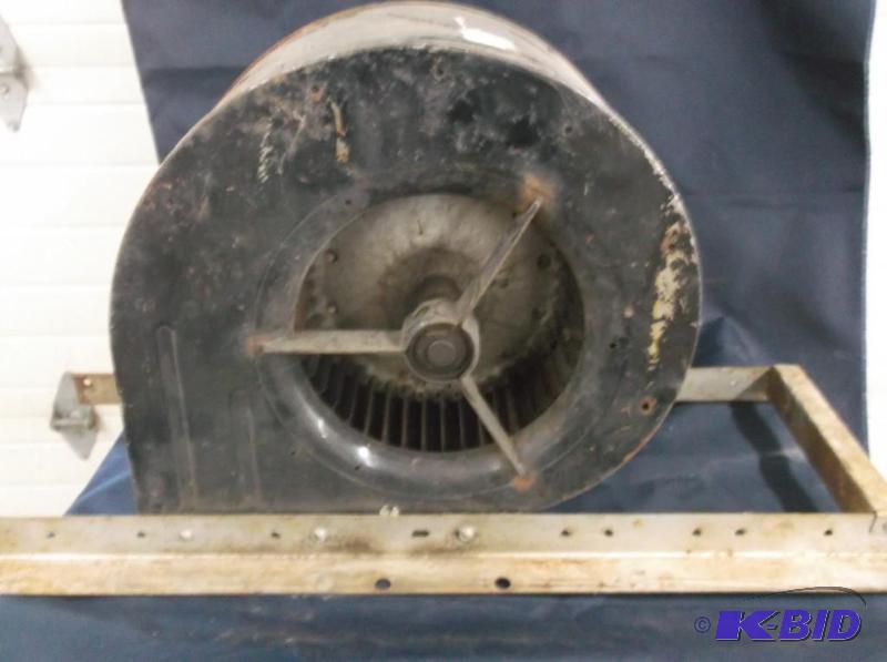 lot 73 image: blower fan...