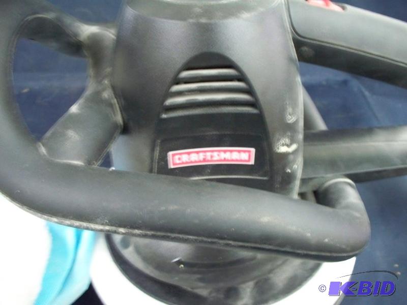 lot 9 image: Craftsman 10" bufferpolisher works...