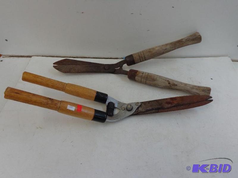 lot 110 image: (2) Sets of Hedge Clippers   Free Moving...