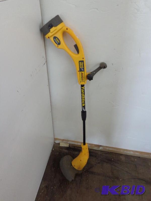lot 148 image: American Gardener Yard Stick Trimmer Yard Sti...