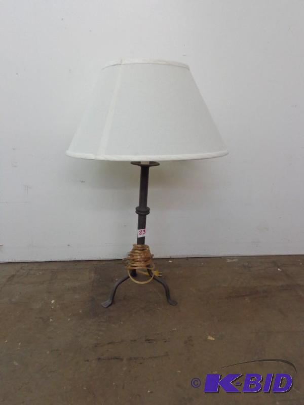 lot 23 image: Metal Lamp 3 Leg 28" Tall Tested and Wor...