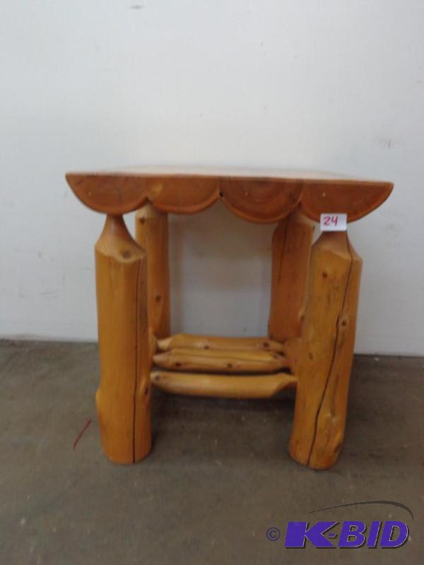 lot 24 image: Log End Table  21" x 20.5" &nb...