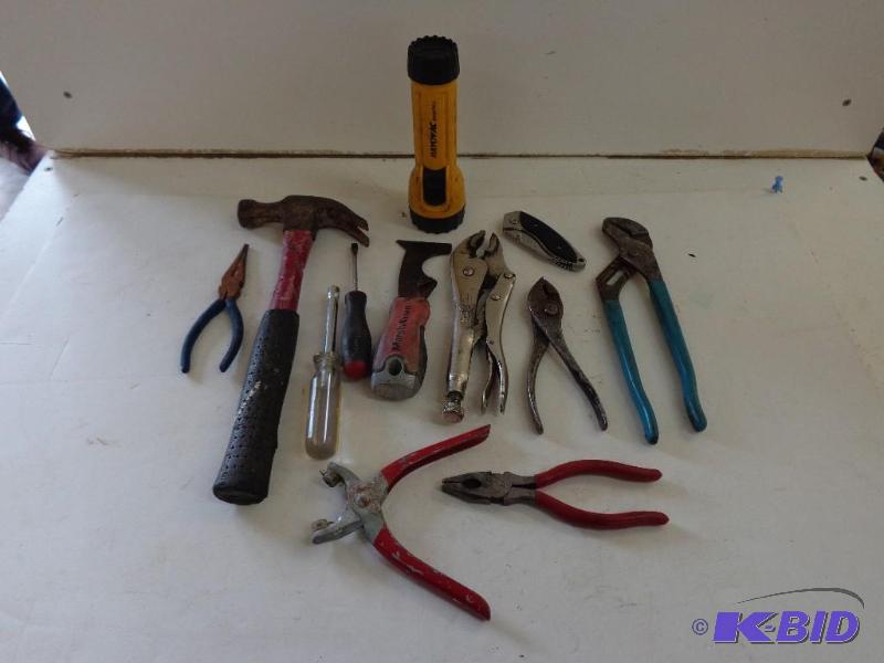 lot 74 image: Various Selection of Tools Flashlight, Hammer...