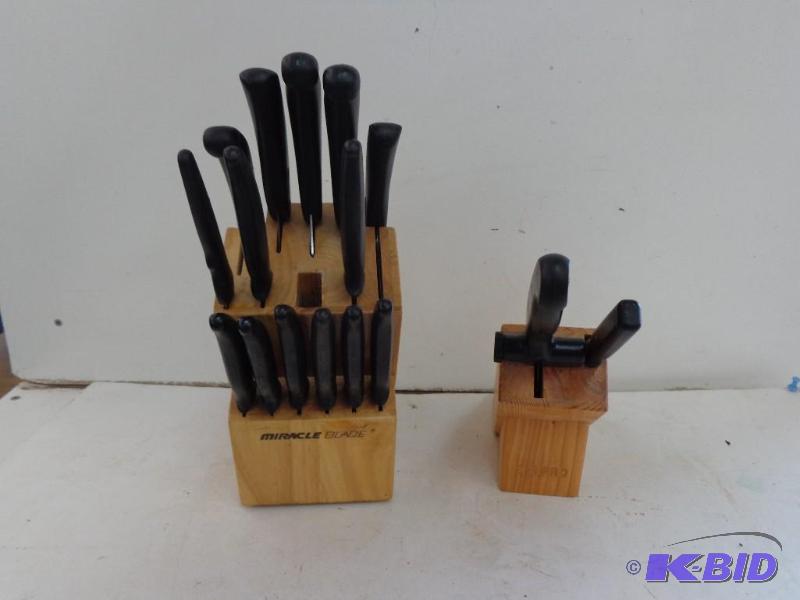 lot 84 image: Various Selection Of Knife and Knife Block Mi...
