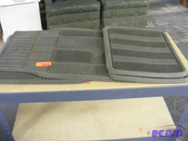 Set of 4 floor mats...