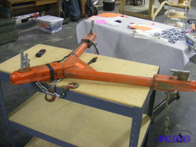 Towing Hitch, receiver on all three ends. Has...