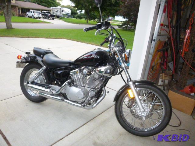 lot 1 image: 2011&nbspYamaha V-Star&nbspXV250&nbspMotor...