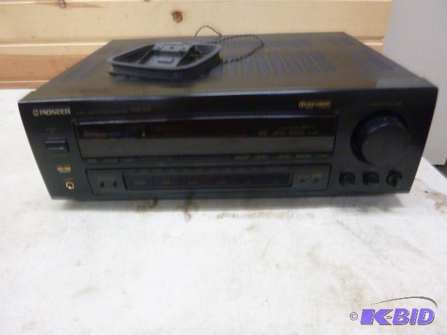lot 112 image: Pioneer Stereo Reciever VSX-453 - 240 wa...